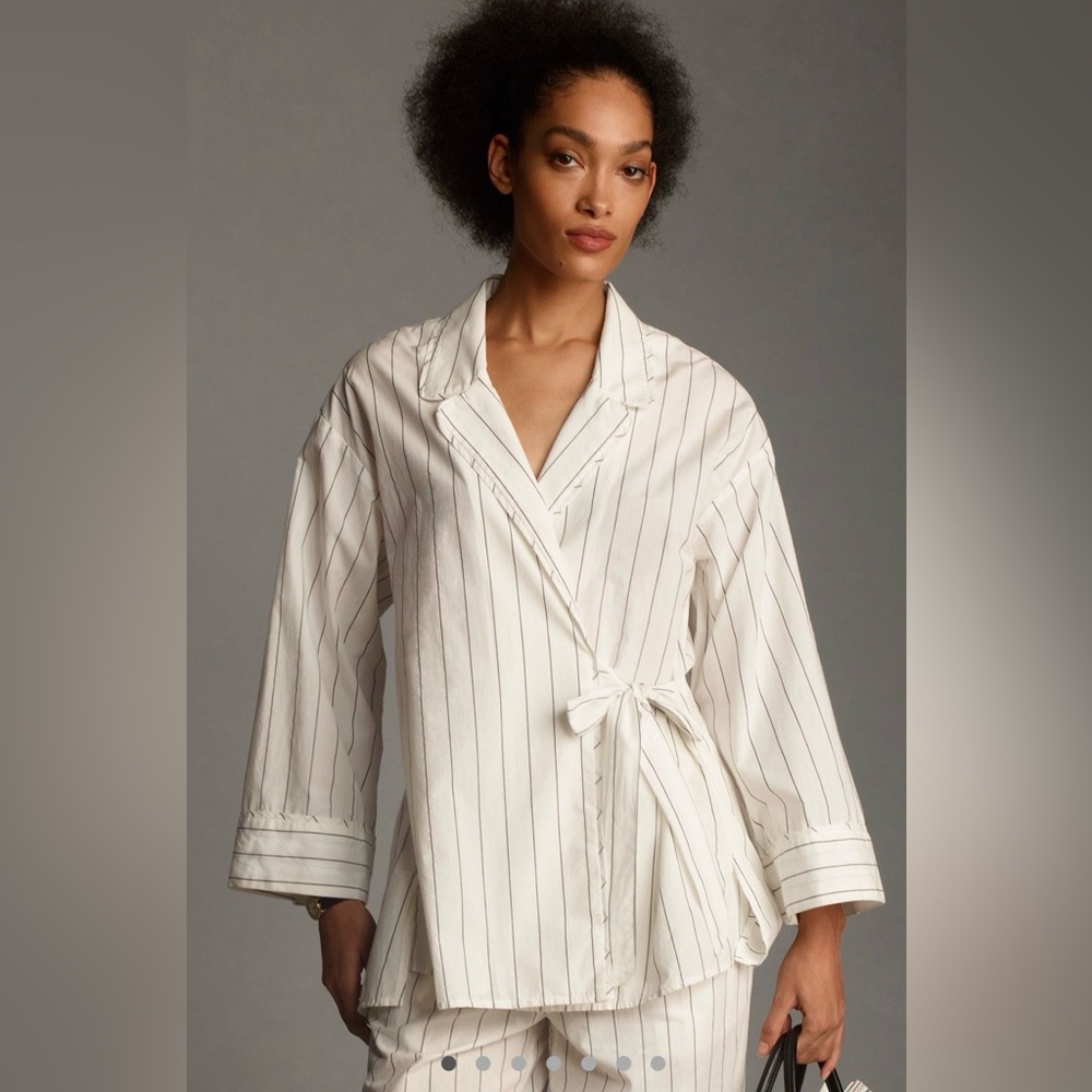 Anthropologie Pajama Wrap Top | Size MP White Pinstripe | Tie Waist